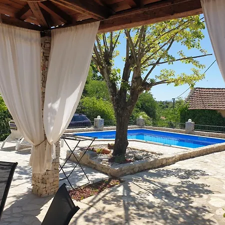 “house Botic” Villa